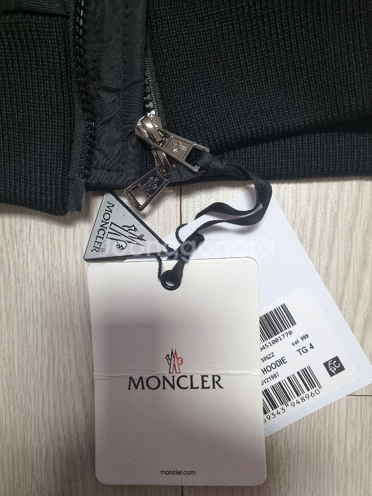 몽클레어 후드니트패딩 블랙 2XL 새제품--9