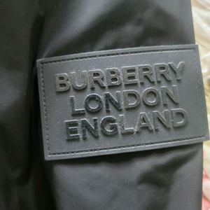 Burberry 버버리 팩어웨이 테피터 후드자켓 52