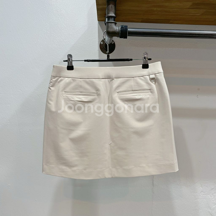 [새제품](70/m) 페어라이어 연베이지 골프스커트--2