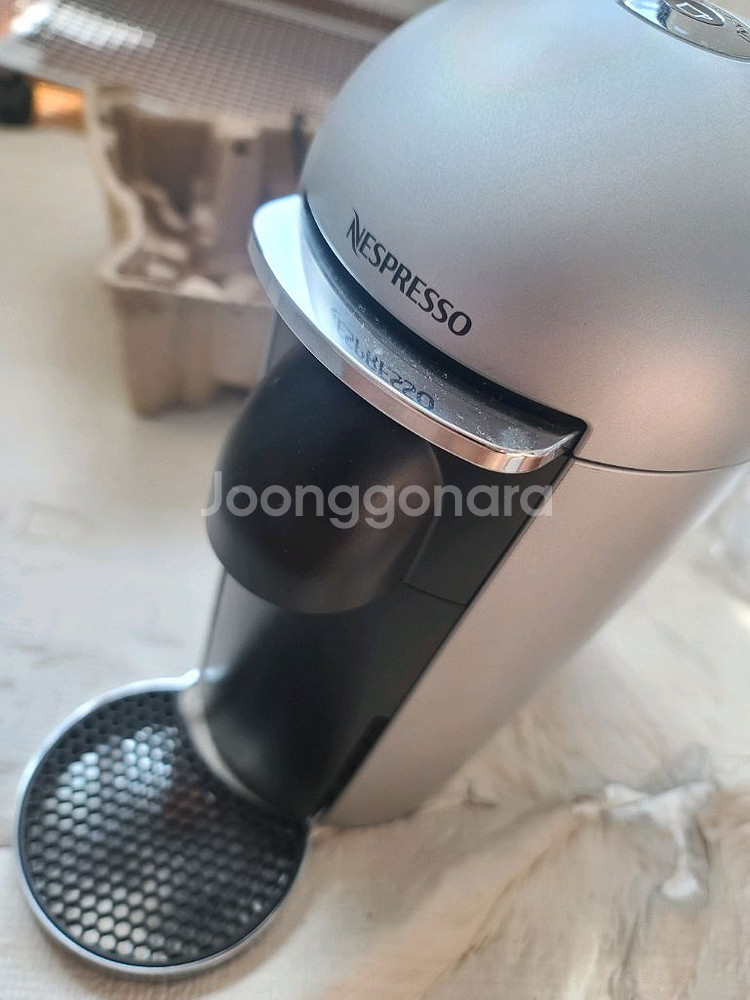 네스프레소 버츄오 플러스 gcb2 캡슐 커피머신 새상품--1