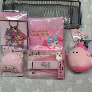 산리오 마이멜로디 쿠로미 인형 키링 장바구니 피아노