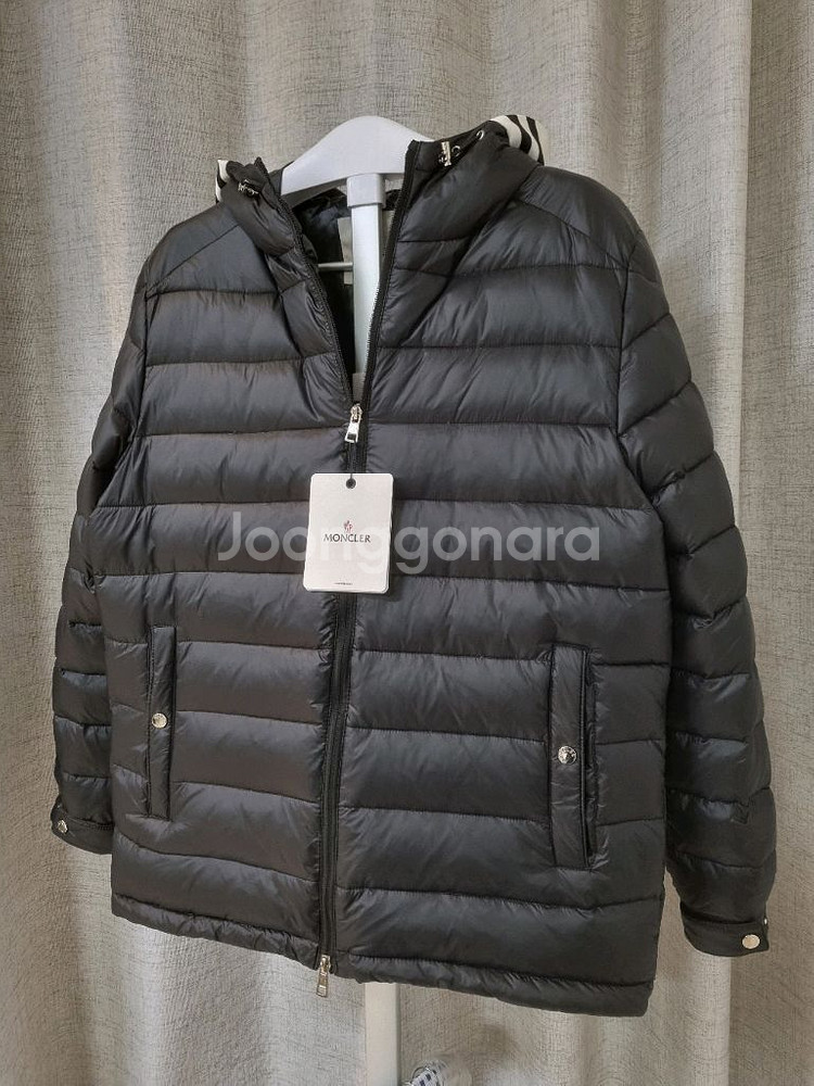 몽클레어 구스 후드패딩 블랙 XL, 2XL 새제품--2