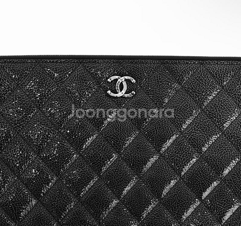 샤넬 여성 달라스 링클 은장 페이던트 클러치 블랙 라지--2