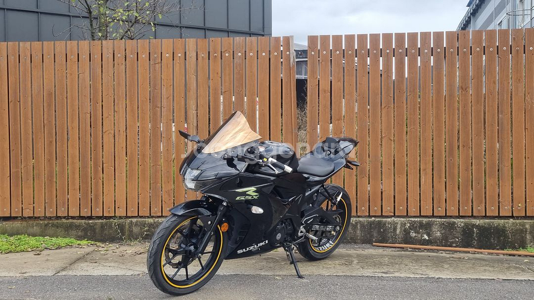 스즈키 gsxr125 abs 18년식/sc머플러구변/블--2