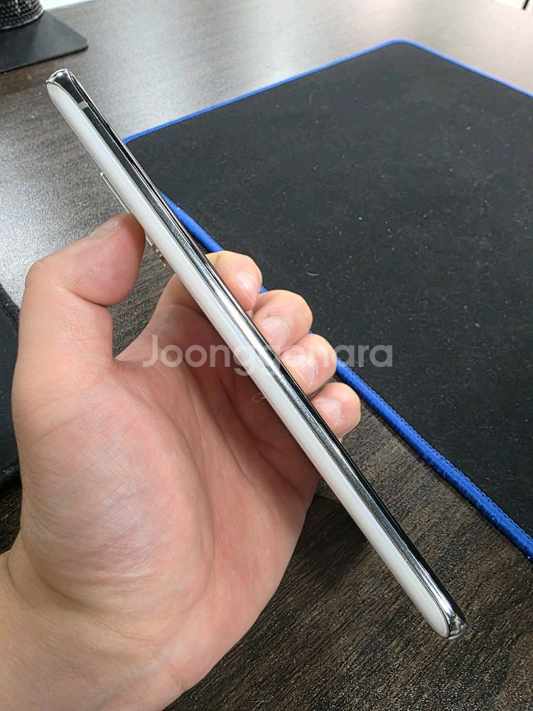 갤럭시S20플러스 256G 외관깨끗 가성비 중고폰--1