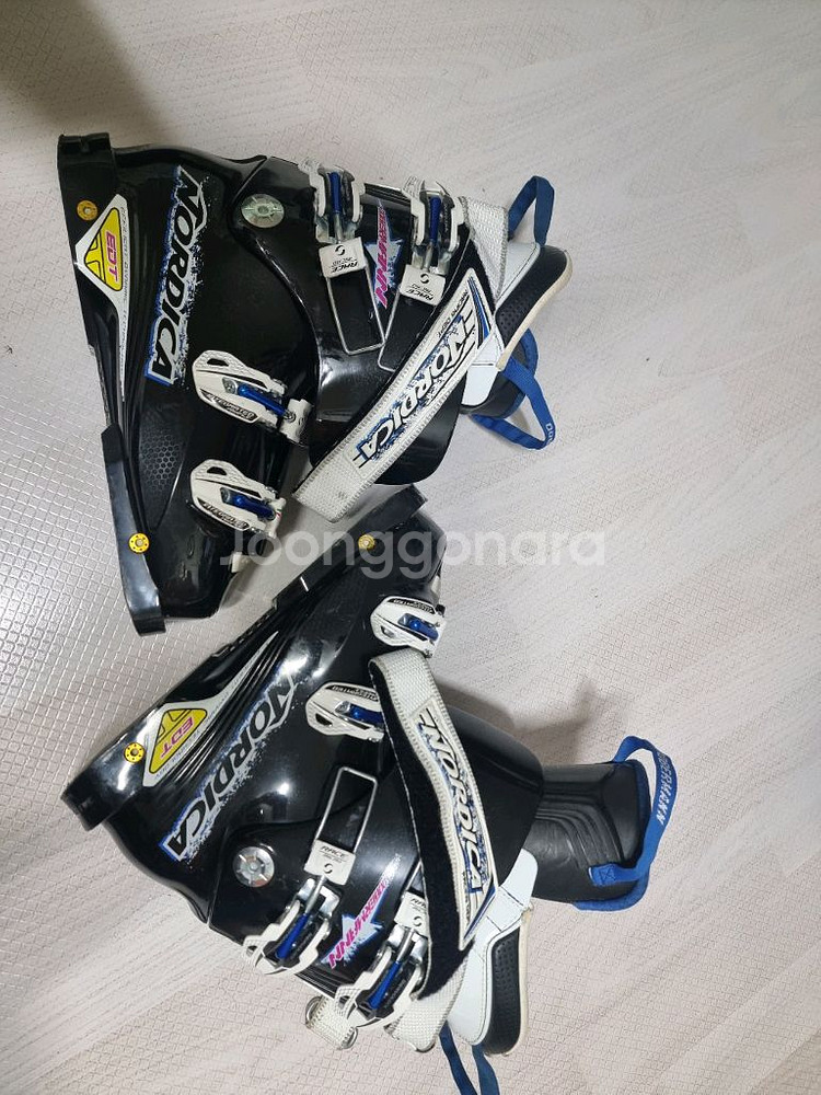 스키부츠 230ㅡ235.240ㅡ245--3