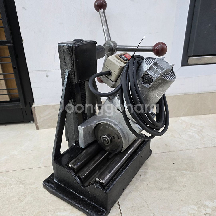 국산 스텐 파이프 절단기--3