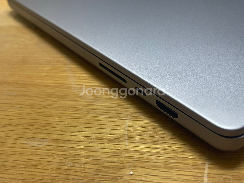 맥북 프로 16형 M1 Pro 16GB 1TB--7