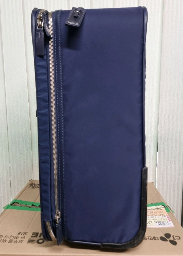 투미 보이저 기내용 확장형 캐리어--2