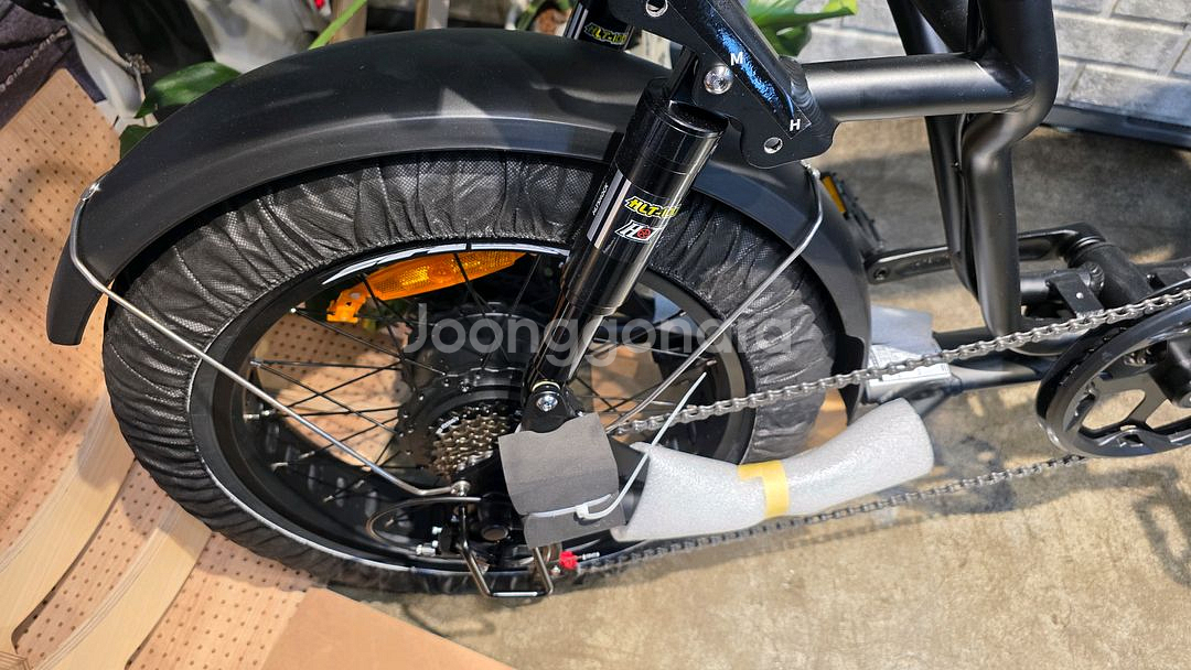 모토벨로 FN20 전기자전거 새제품--2