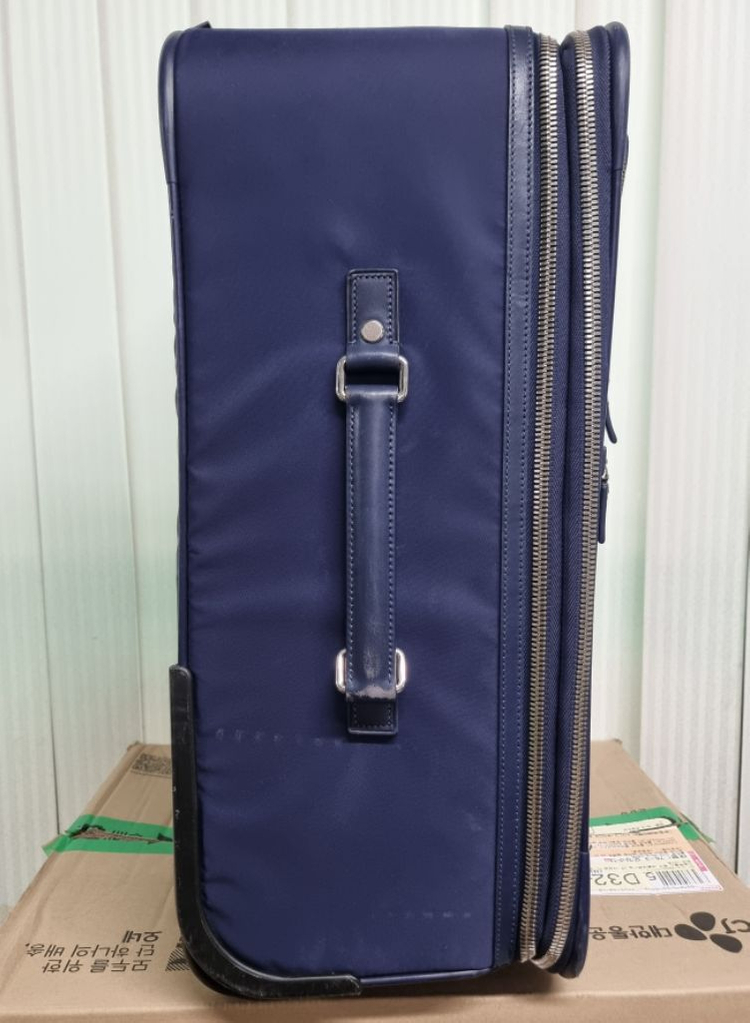 투미 보이저 기내용 확장형 캐리어--3