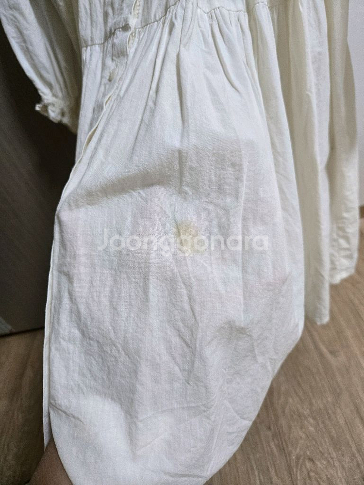 슈슈앤크라 꽃자수원피스 6y--8