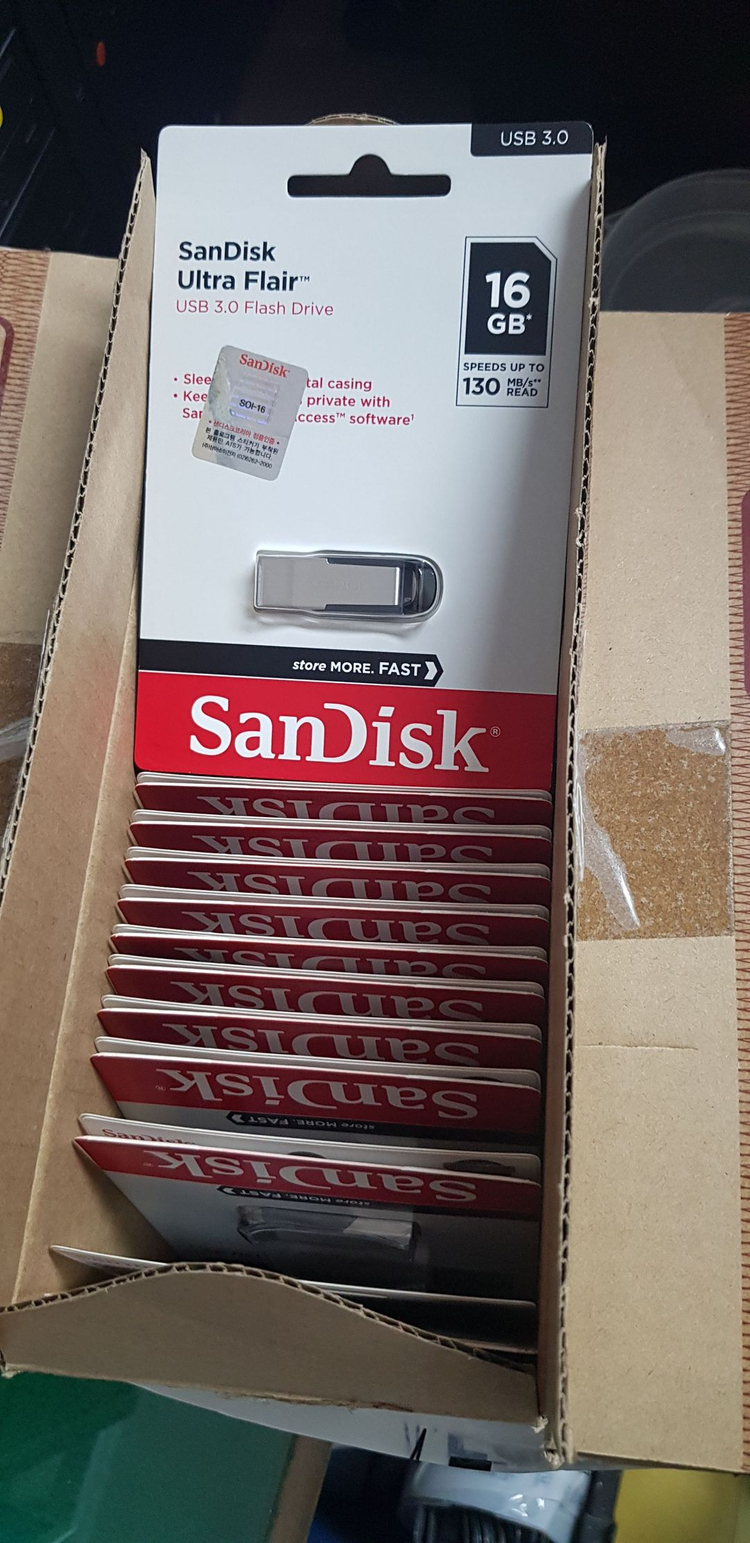 샌디스크 USB cz73 3.0 16GB 9,000원--1