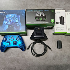 Xbox 컨트롤러+20주년 충전독+리시버+배터리팩 이미지