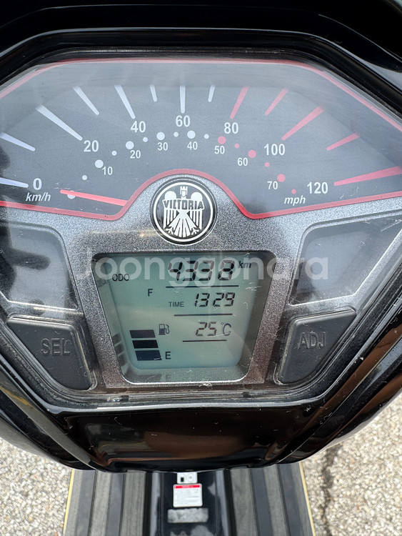 23년식 빅토리아니키125 4000km 판매합니다.--9