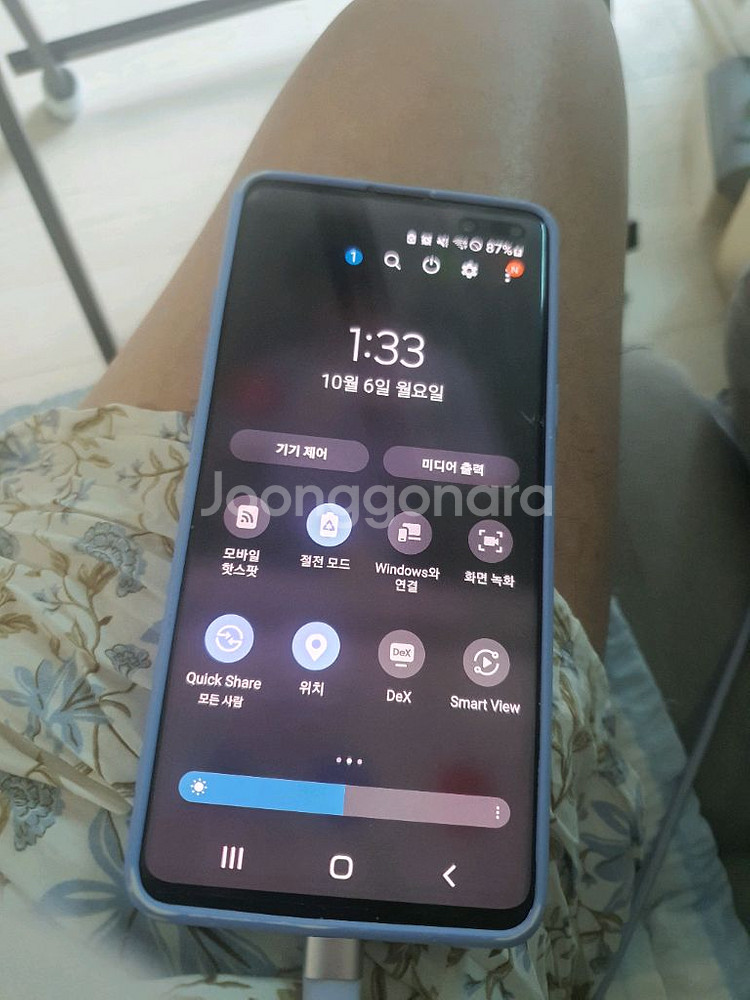 갤럭시 S10 5G 256GB 블랙 색상--2