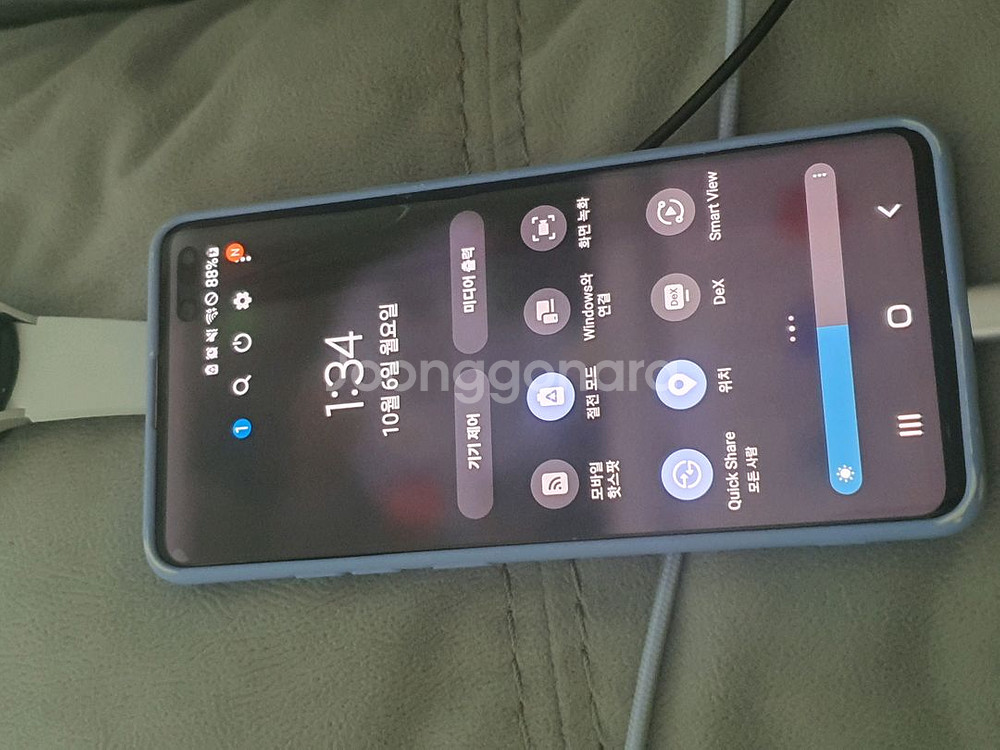갤럭시 S10 5G 256GB 블랙 색상--1