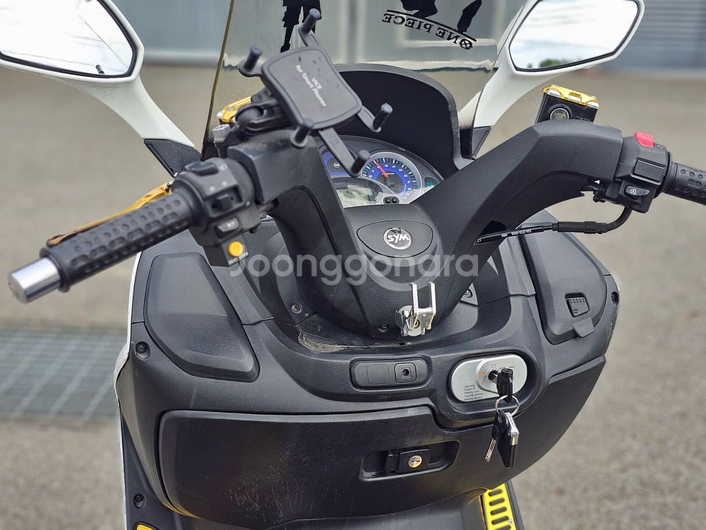 SYM/보이저125/18년식2@@@@KM/140만원/컨--8