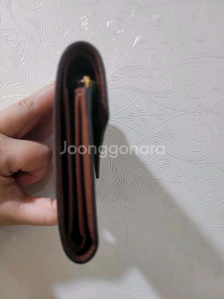 루이비통 빅토린월릿 정품--1