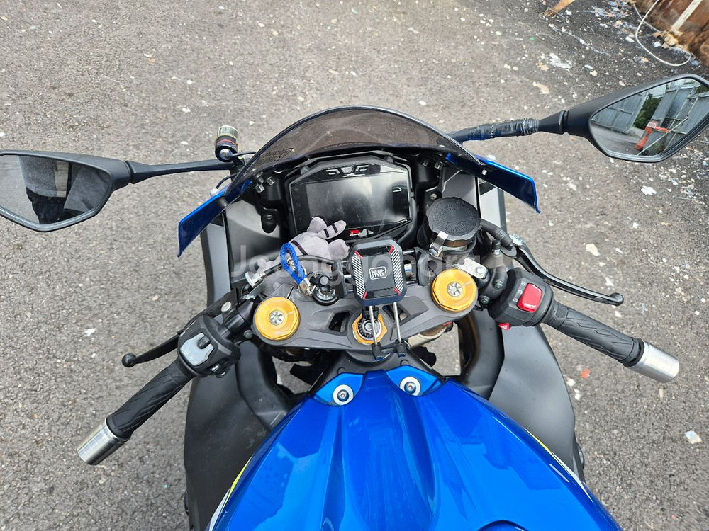 스즈키 gsx r 1000r 2018년식 3만 키로수--6