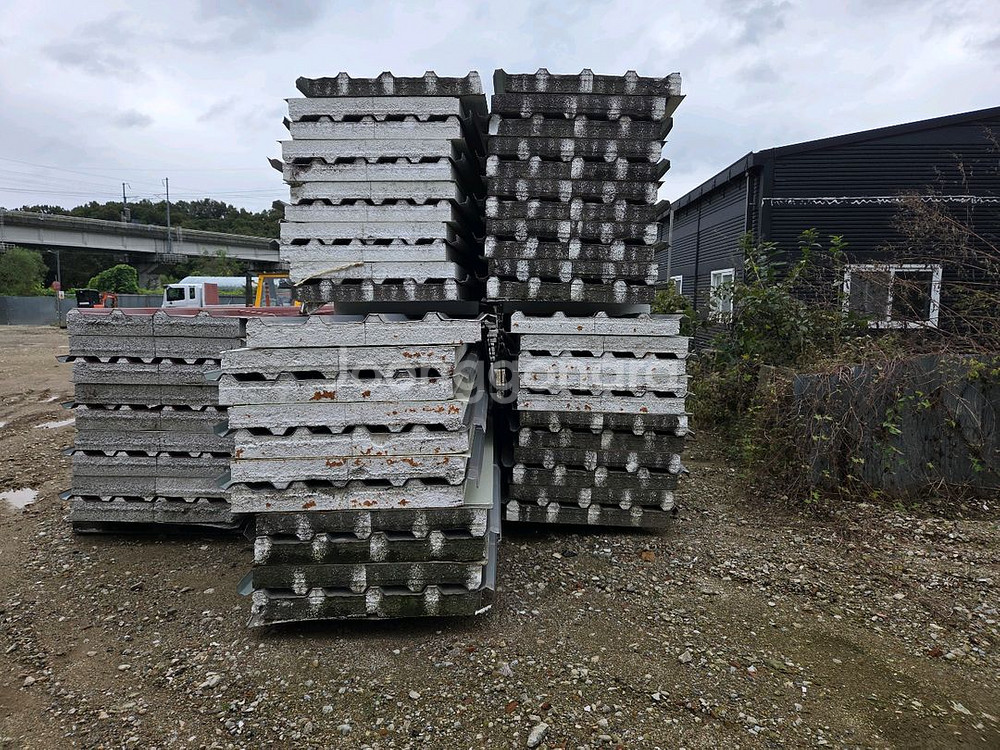 지붕샌드위치 판넬 100티. 6300--3