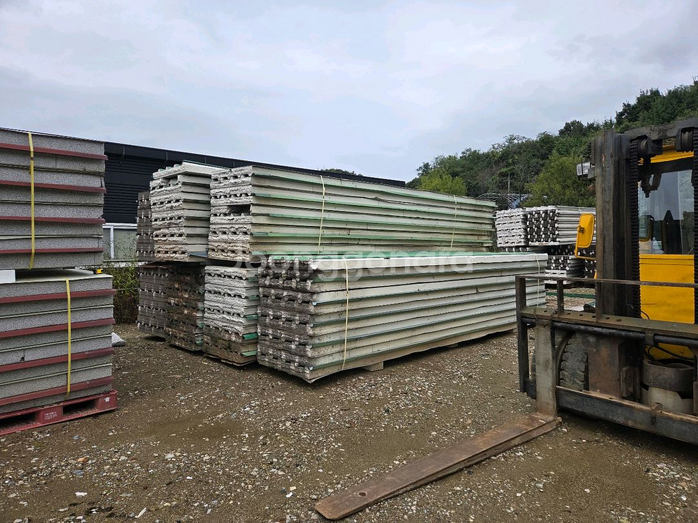 지붕샌드위치판넬100티 5800. 2만--0