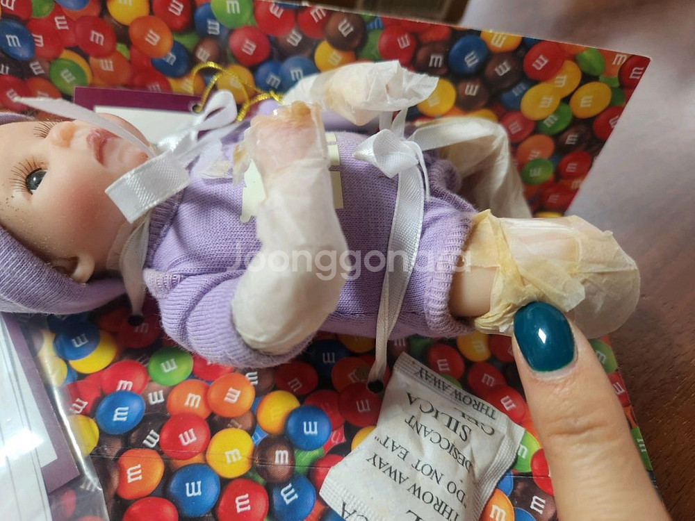 m&m 에쉬튼드레이크 리본돌--3