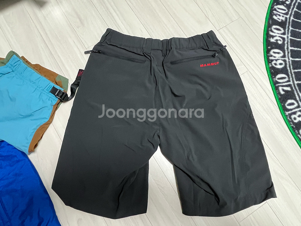마무트 등산 반바지--1