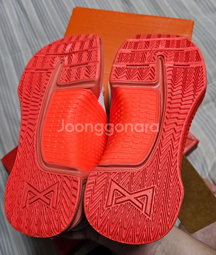 나이키 메트콘9 형광주황 245 운동화--3