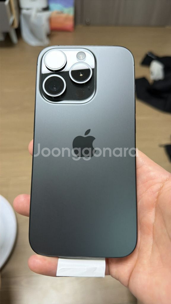 아이폰 15pro 256GB 새폰 (리퍼)--5
