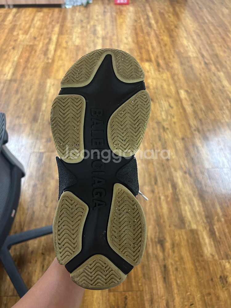 [발렌시아가] 트리플S 스니커즈/멀티 38(250mm)--2