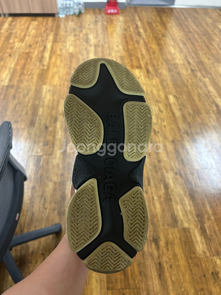 [발렌시아가] 트리플S 스니커즈/멀티 38(250mm)--3