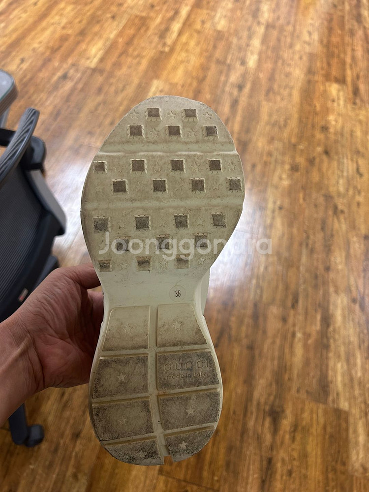 구찌 라이톤 하와이 여성 스니커즈 38(250mm)--2