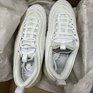 나이키 에어맥스 97팝니다