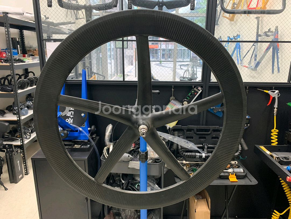 픽시자전거 카본 오발이 휠셋--2