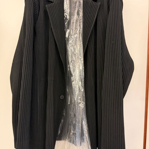 옴므플리세 베이직 자켓