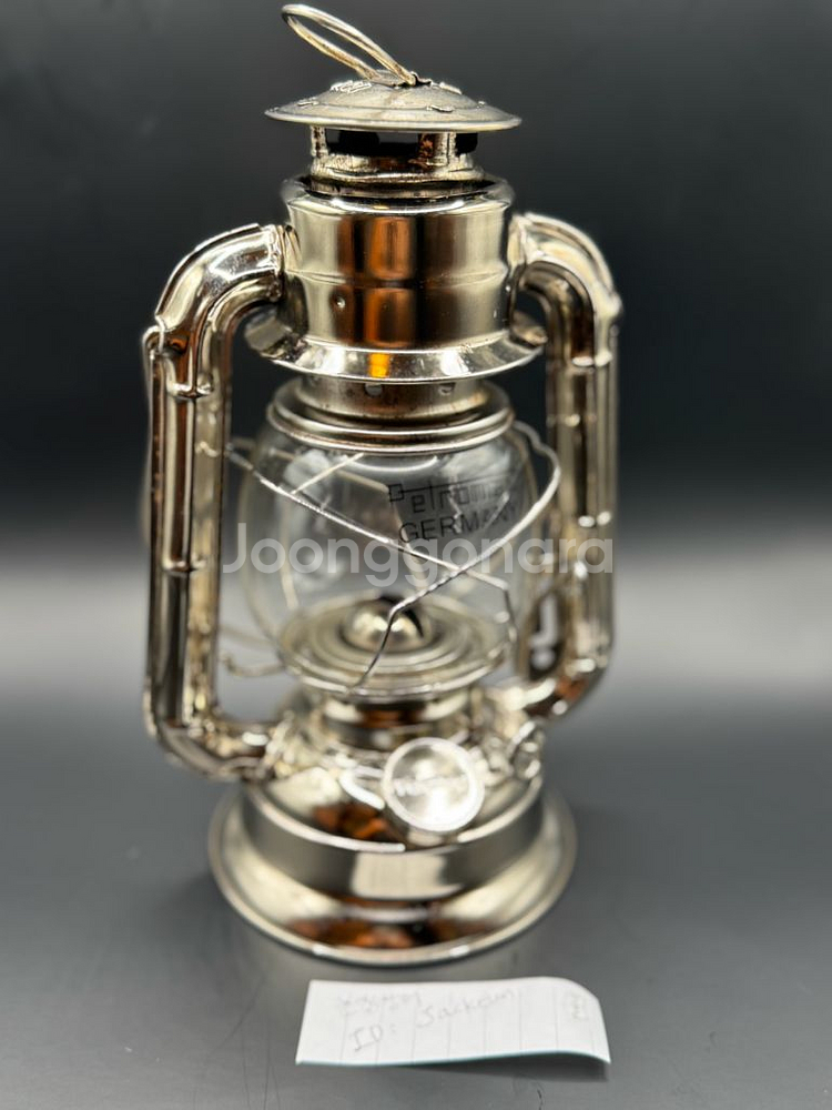 페트로막스 스톰랜턴--0