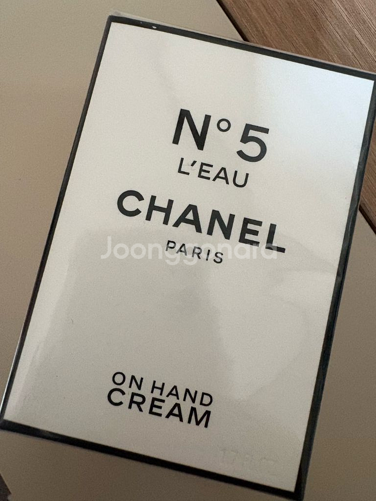 샤넬 No.5 로 온 핸드 크림 50ml--1
