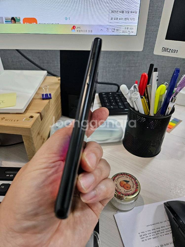 갤럭시 A8 2018 키즈폰 실버폰--3