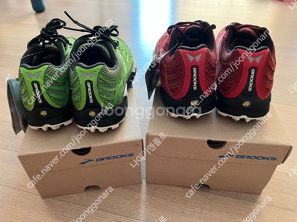 브룩스 트레일화 런닝화 캐스캐디아 새상품245--1