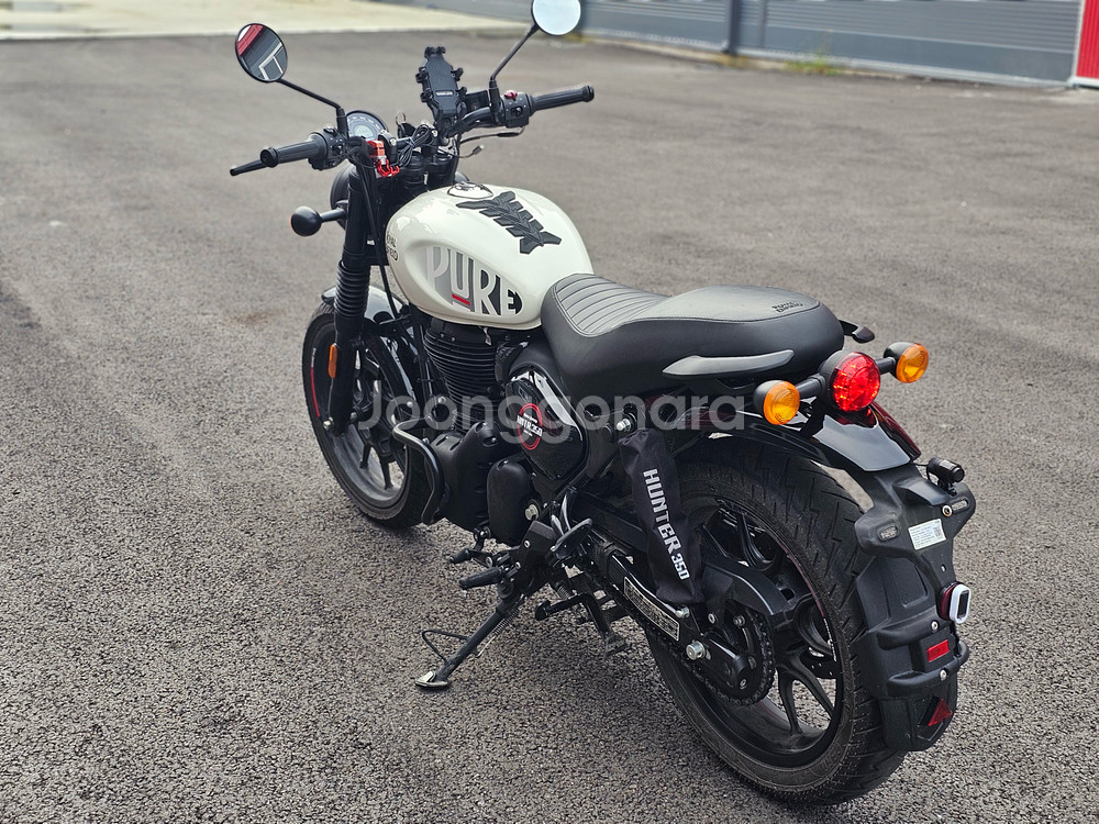로얄엔필드헌터350/24년식/350만원/신차급/투채널블--6