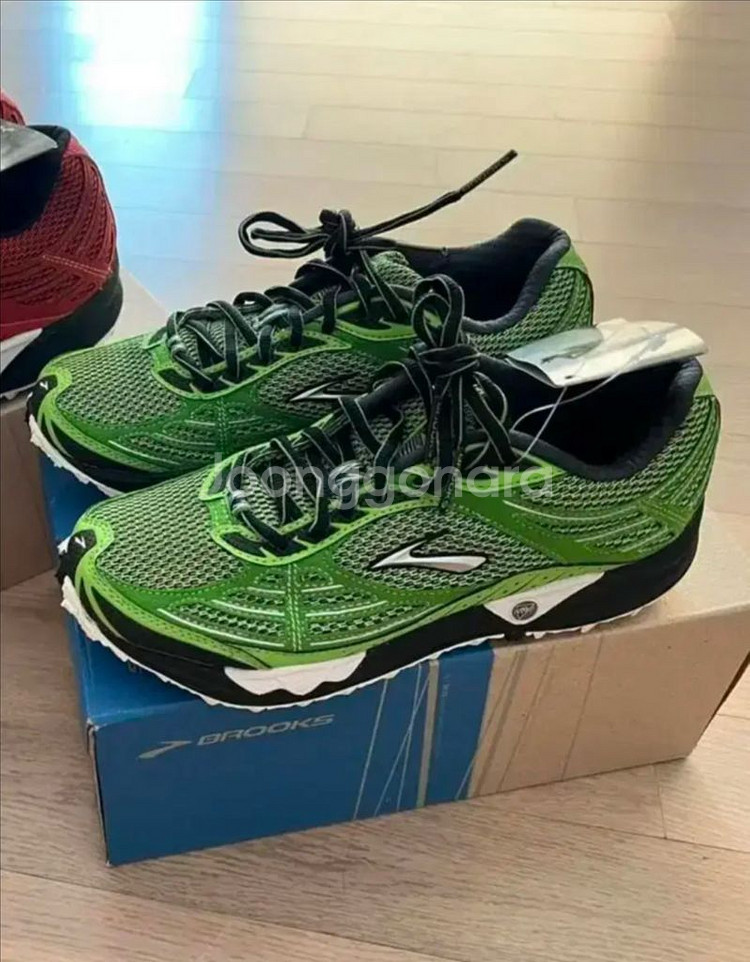 브룩스 트레일화 런닝화 캐스캐디아 새상품245--0