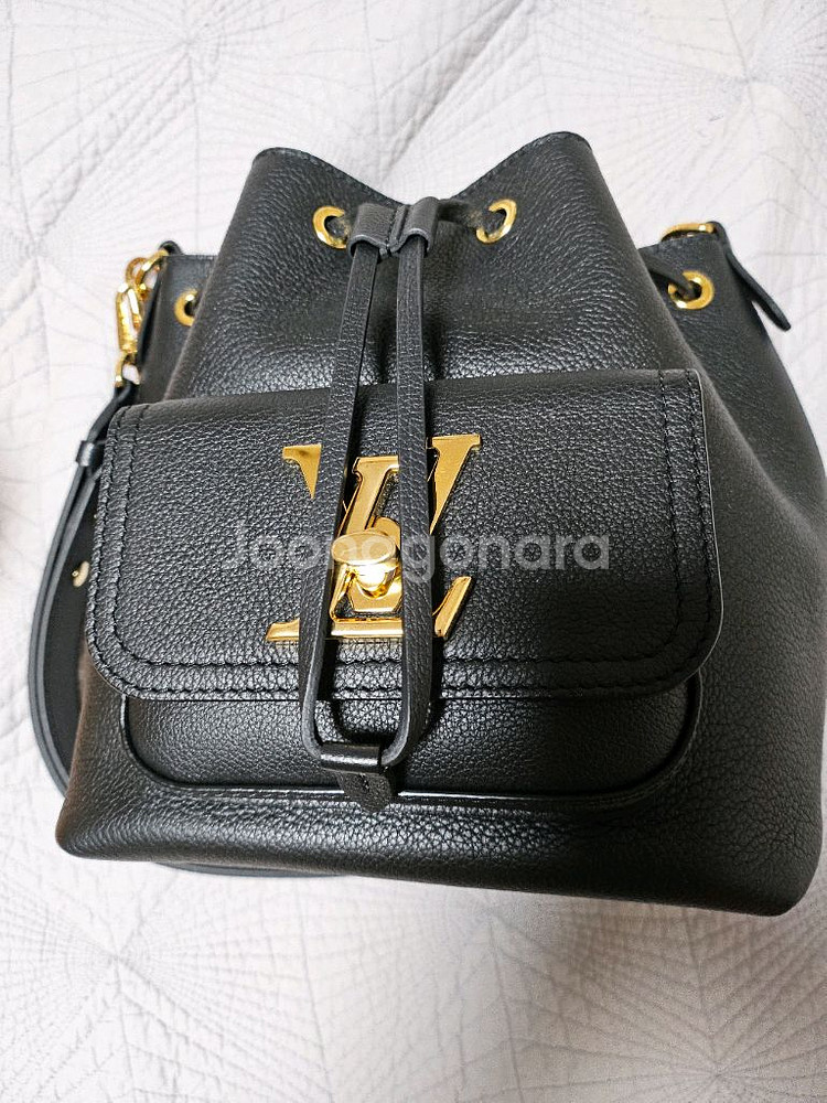 루이비통 락미버킷--1