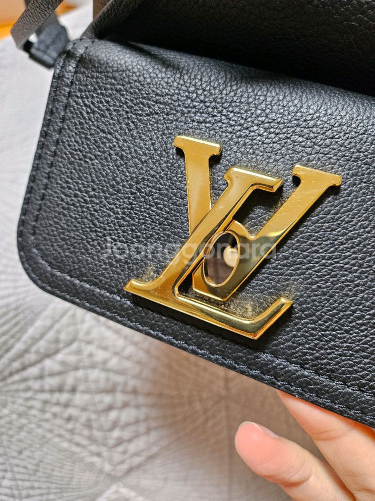 루이비통 락미버킷--0