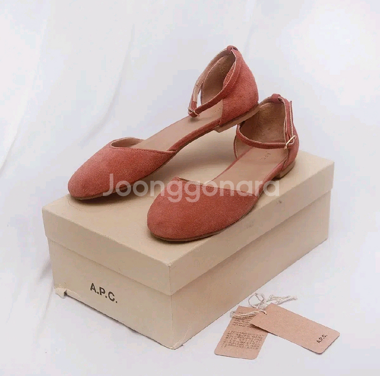 아페쎄 베라펠레 스웨이드 레더 플랫 샌들 (37)--0