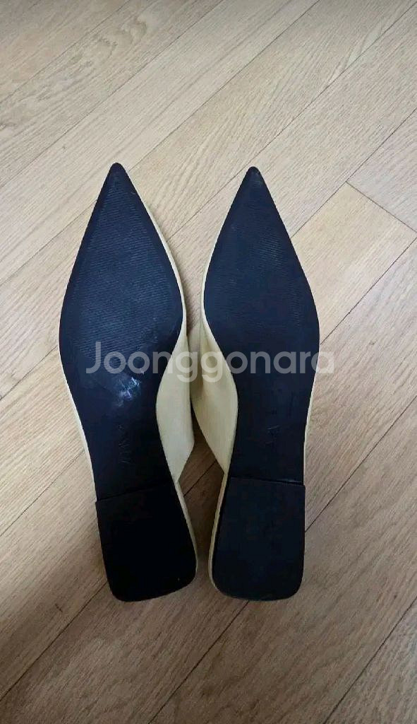 zara 자라 스틸레토 뮬 슬리퍼 -베이지, 38사이즈--4