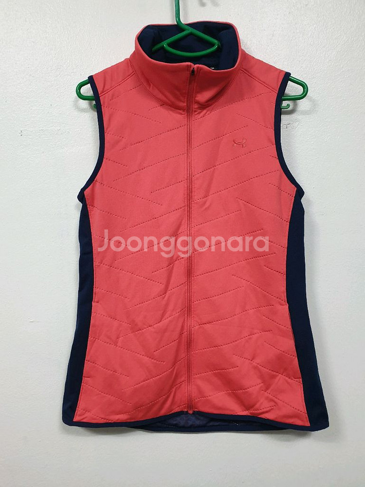 언더아머 핑크 풀집업 조끼 M사이즈--0