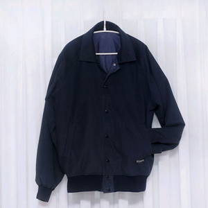 데상트 재팬 버튼 울블루종 우븐 양면 자켓 (100)