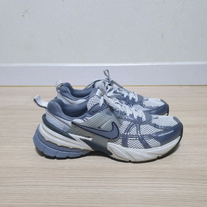 나이키 v2k런 운동화 240