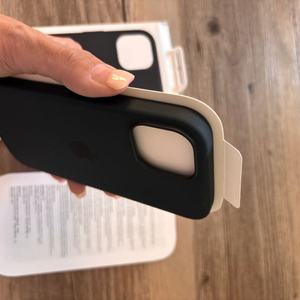 아이폰15 애플 정품 실리콘 케이스 블랙!!